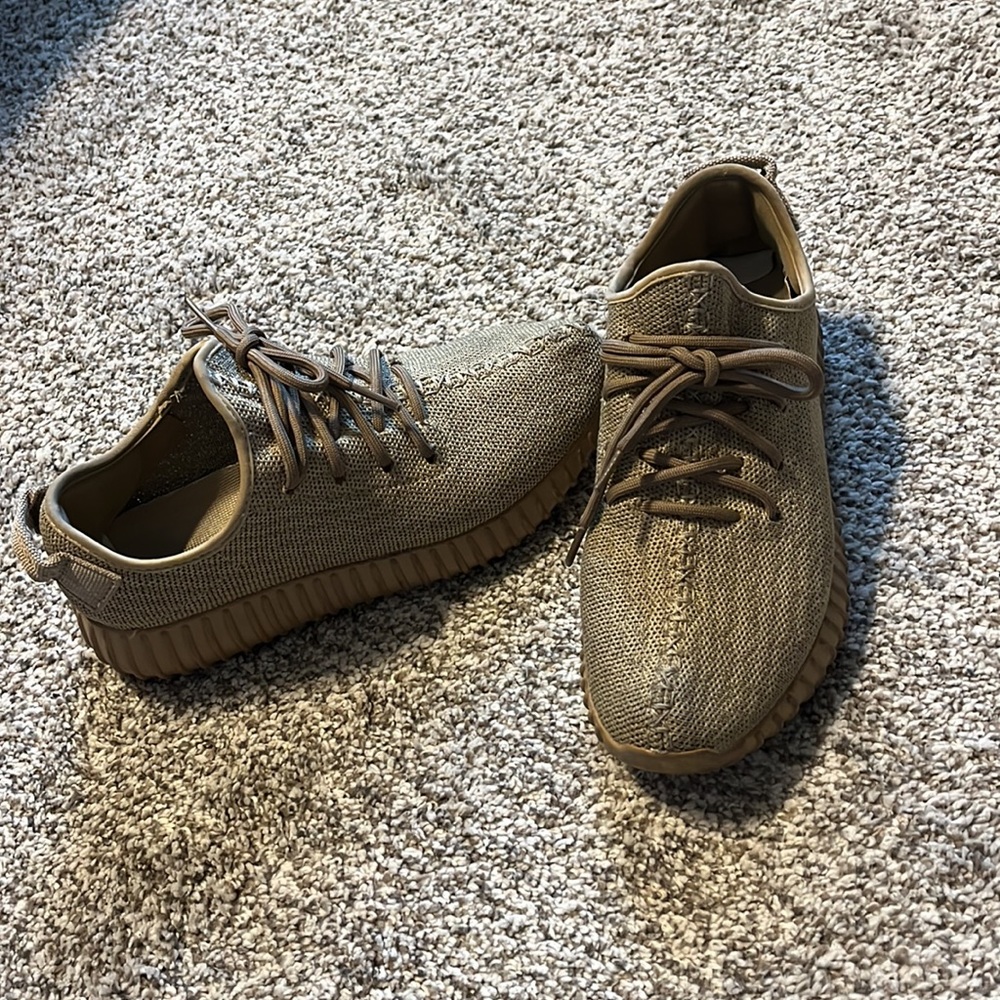 Yeezy boost - Picture 3 of 4